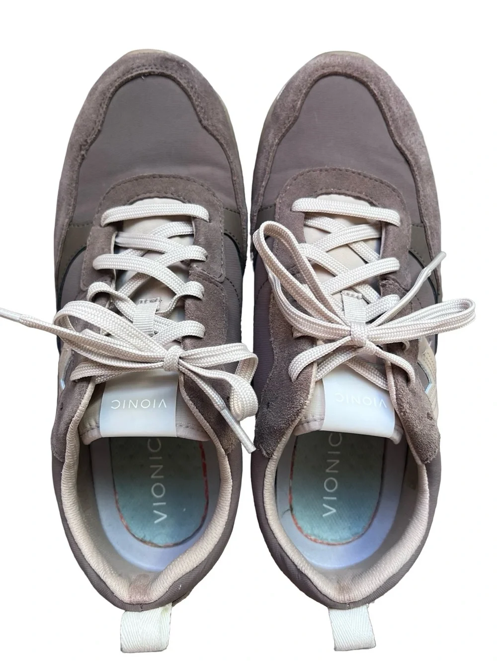 Vionic Women’s Walk Slim Glide Sneaker Driftwood Size 9